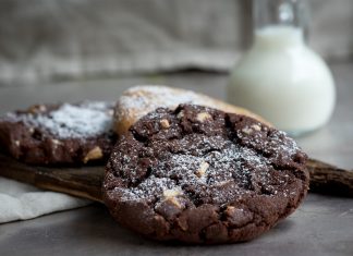 chocolate biscuits chocolate biscuits